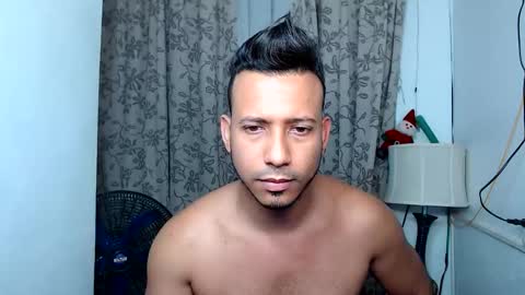 Snapshot of thommerxxx chatting on 9, 1, 2026 Thom online show from 9, 1, 2026