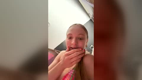 Snapshot of thornablyss chatting on 11, 6, 2026 thornablyss online show from 11, 6, 2026