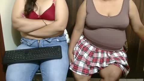 Snapshot of threesome_indian chatting on 11, 7, 2026 kabir 32 guy khushi 31 wife kavya 23 sexy frnd online show from 11, 7, 2026