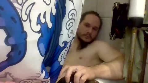 Snapshot of thunder8u42 chatting on 20, 11, 2025 thunder8u42 online show from 20, 11, 2025