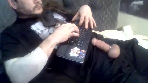 Snapshot of thunder8u42 chatting on 1, 12, 2025 thunder8u42 online show from 1, 12, 2025