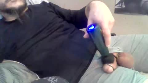 Snapshot of thunder8u42 chatting on 5, 12, 2025 thunder8u42 online show from 5, 12, 2025