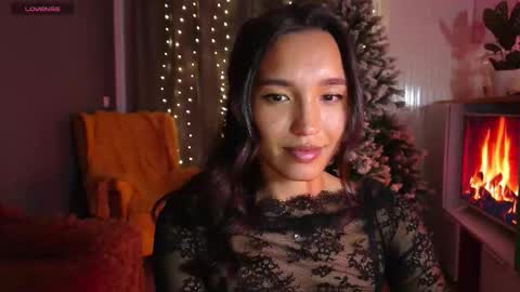 tia_j online show from 5, 12, 2025