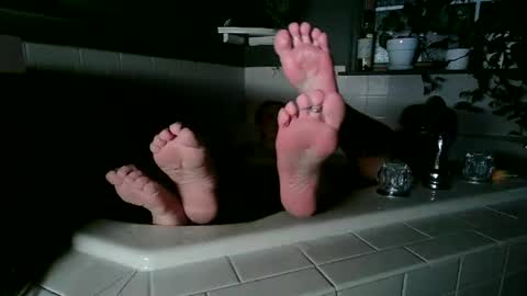 tiaafterdarkxo online show from 15, 3, 2026