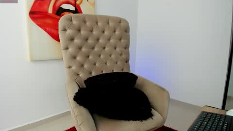 carolina online show from 27, 10, 2025