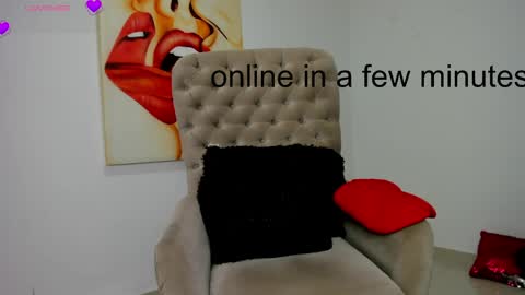 Snapshot of tiago_hannah chatting on 28, 5, 2026 carolina online show from 28, 5, 2026