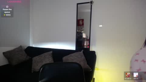 Snapshot of tiana_sweett chatting on 9, 7, 2026 tiana online show from 9, 7, 2026