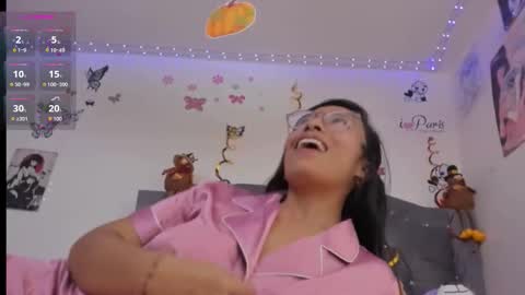 Snapshot of tiana_violet chatting on 22, 11, 2025 tiana_violet online show from 22, 11, 2025