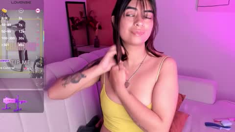 Tianna Rosi online show from 18, 2, 2026