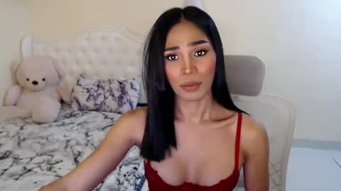 Snapshot of tiara_gurl16 chatting on 18, 9, 2025 tiara online show from 18, 9, 2025