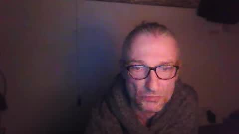 tiddles12345 online show from 27, 4, 2026