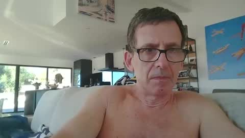 JustMe online show from 5, 1, 2025