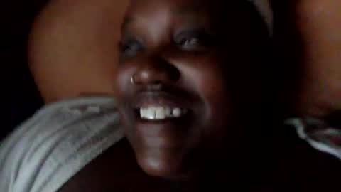 Tierra Henri online show from 10, 12, 2024