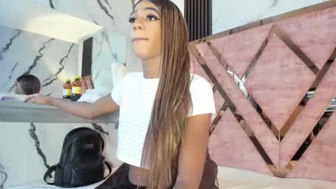 Tifanny online show from 22, 2, 2026