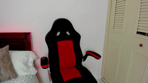 tifanymonroehot online show from 8, 2, 2026