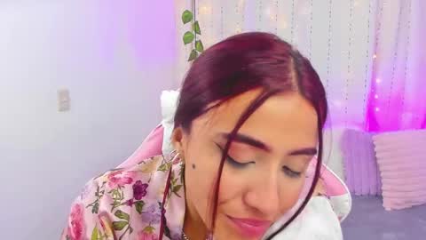 Tiffany online show from 27, 2, 2025