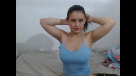 Snapshot of tifanyxesi chatting on 27, 10, 2025 tifanyxesi online show from 27, 10, 2025