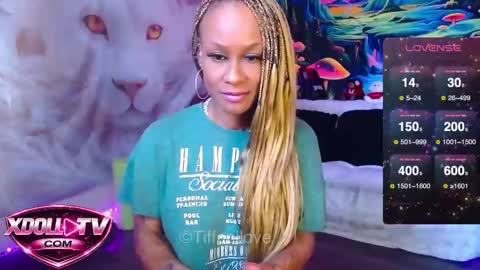 Tiffani Love online show from 6, 1, 2026