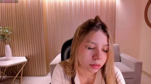 Tiffanny Sins online show from 11, 7, 2026