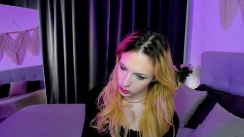 Snapshot of tiffany_king chatting on 8, 5, 2026 Tiffany online show from 8, 5, 2026