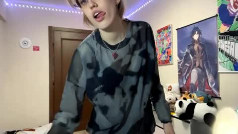 Snapshot of tiffanydziewanowski chatting on 23, 4, 2026 Tiffany online show from 23, 4, 2026