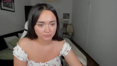 Snapshot of tiffanyflynn chatting on 17, 12, 2024 Tiffany online show from 17, 12, 2024