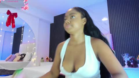 Snapshot of tiffanyjaccksonn chatting on 3, 12, 2024 Tifany online show from 3, 12, 2024