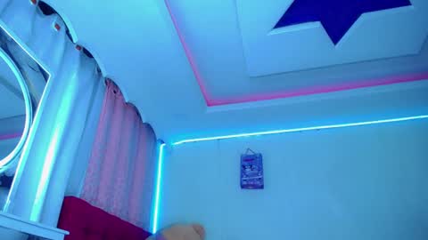 Snapshot of tiffanymackensyy69 chatting on 27, 5, 2026 tiffanymackensyy69 online show from 27, 5, 2026