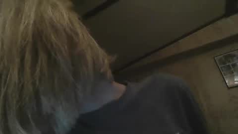 tiffshort911 online show from 23, 10, 2025