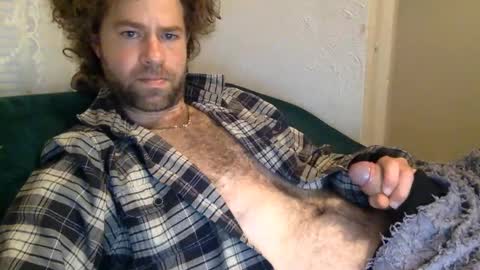 Snapshot of tigerzaddy chatting on 2, 1, 2025 tigerzaddy online show from 2, 1, 2025