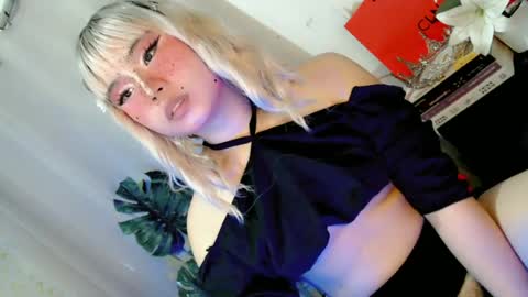 Snapshot of tight_elliana chatting on 3, 7, 2026 tight_elliana online show from 3, 7, 2026