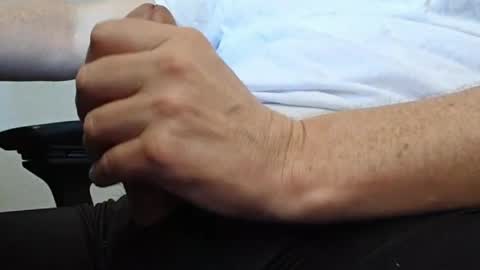 Snapshot of tightfitt chatting on 30, 4, 2026 tightfitt online show from 30, 4, 2026