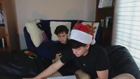 Camilo online show from 15, 12, 2025