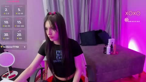 tiinajonus_ online show from 18, 7, 2026