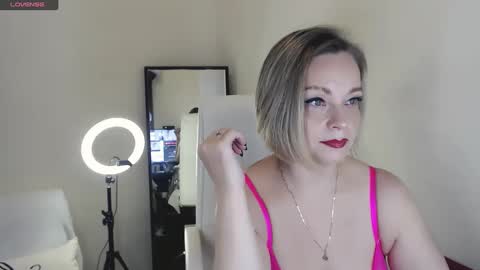 Tilly online show from 10, 2, 2025