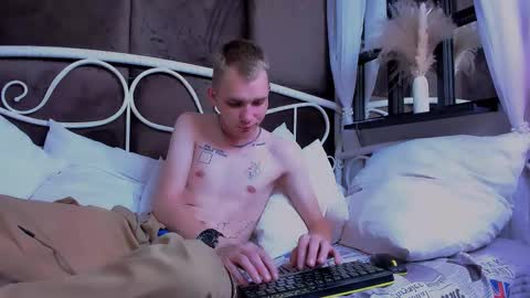 Snapshot of tim_blackk chatting on 15, 9, 2025 Tim online show from 15, 9, 2025