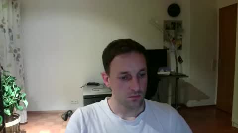 Snapshot of tima4 chatting on 18, 10, 2025 tima4 online show from 18, 10, 2025