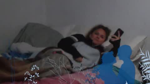 Snapshot of timamanda chatting on 29, 10, 2025 Tim  Amanda online show from 29, 10, 2025