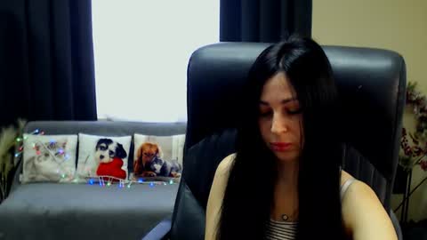 Snapshot of timeparadice chatting on 23, 6, 2026 Luisa online show from 23, 6, 2026