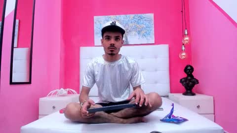 Evans  online show from 29, 10, 2025