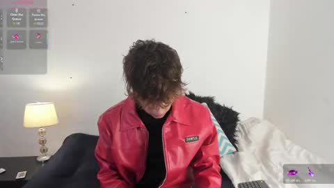 Timothy 21 years old online show from 3, 12, 2025