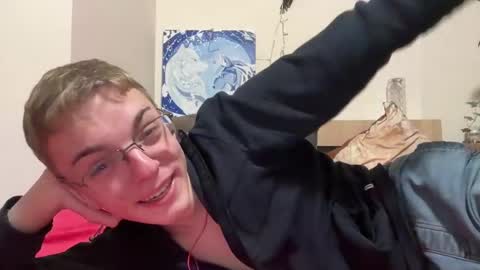 Snapshot of timveret chatting on 3, 12, 2024 Wizard online show from 3, 12, 2024