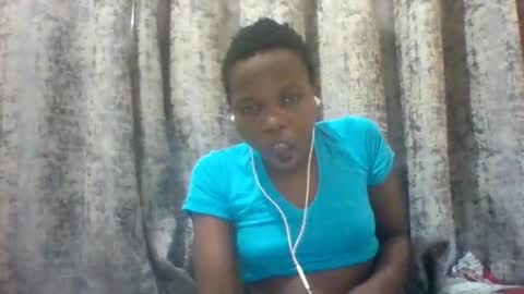 Snapshot of tina2030_1 chatting on 1, 6, 2026 tee online show from 1, 6, 2026