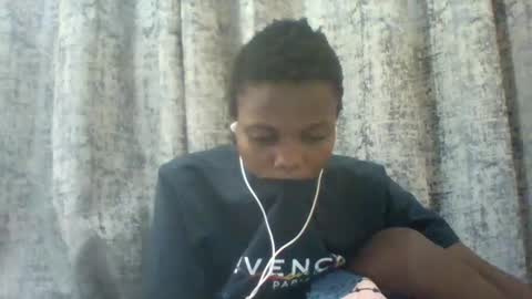 Snapshot of tina2030_1 chatting on 7, 6, 2026 tee online show from 7, 6, 2026