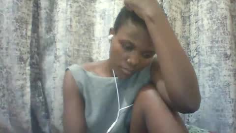 Snapshot of tina2030_1 chatting on 8, 6, 2026 tee online show from 8, 6, 2026