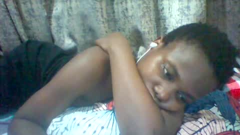 Snapshot of tina2030_1 chatting on 26, 6, 2026 tee online show from 26, 6, 2026