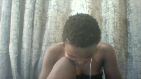 Snapshot of tina2030_1 chatting on 7, 7, 2026 tee online show from 7, 7, 2026