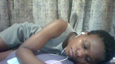 Snapshot of tina2030_1 chatting on 12, 7, 2026 tee online show from 12, 7, 2026