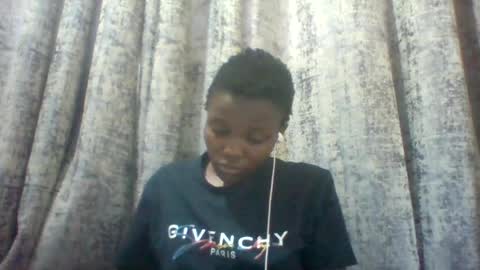 Snapshot of tina2030_1 chatting on 23, 7, 2026 tee online show from 23, 7, 2026