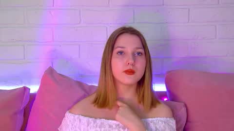 TinaBurton online show from 26, 2, 2026